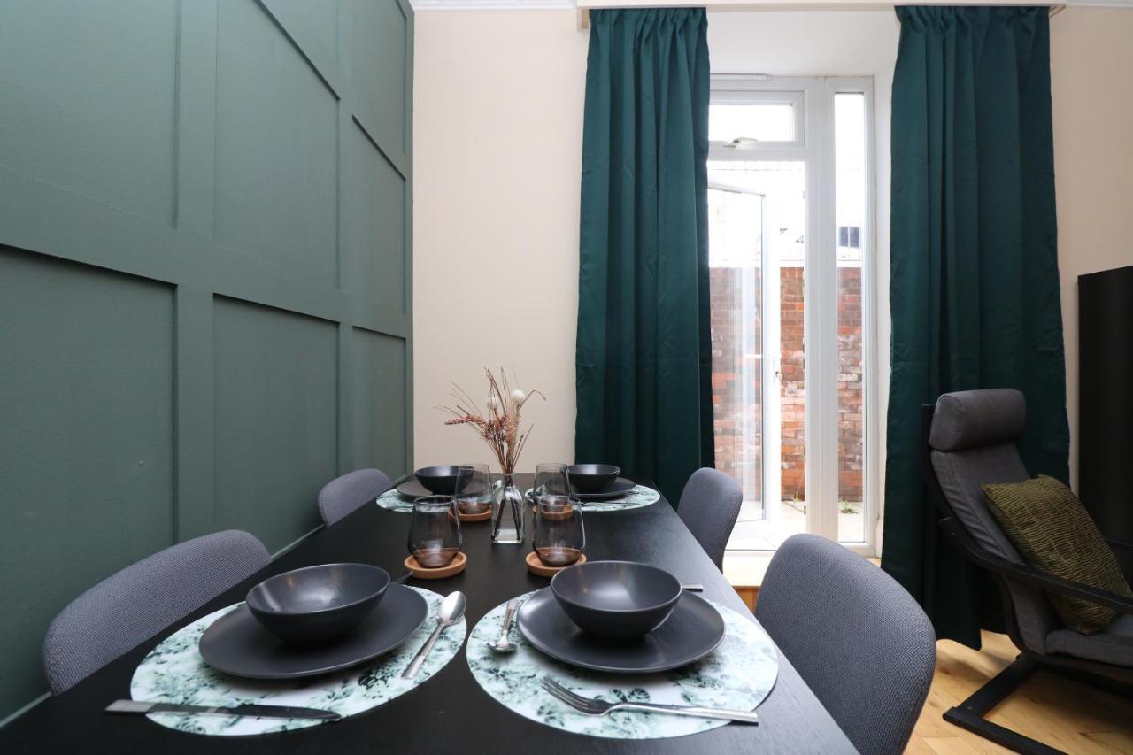 Luxury Spacious 2 Bed Apartment Free Ample Parking Sunderland  Kültér fotó